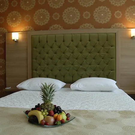 Hotel Lounge Hotel 2*
