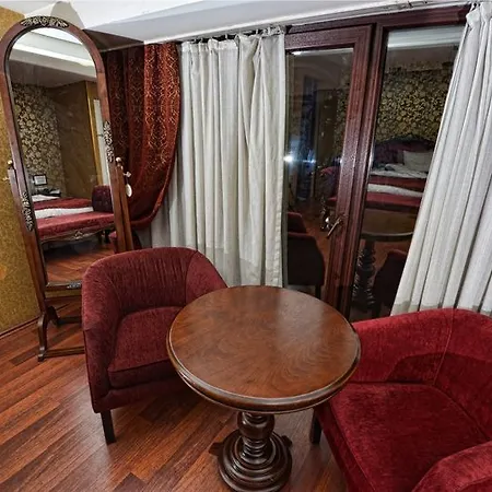 Otel Santa Hill