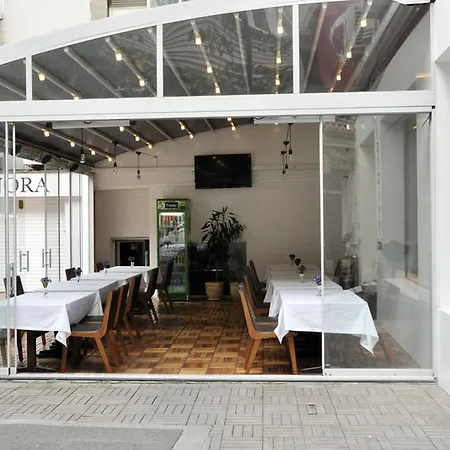 Otel Arsima 3*