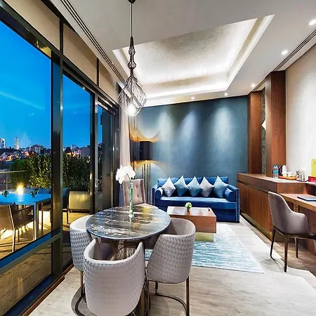Doubletree By Hilton - Piyalepasa Istambul