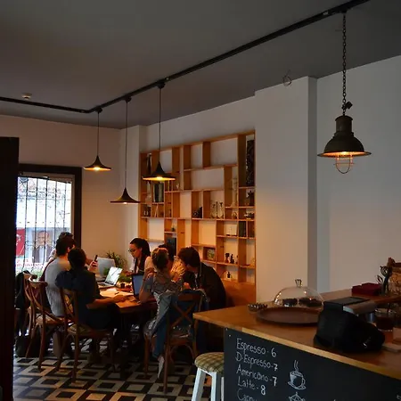 Hostel The Hub