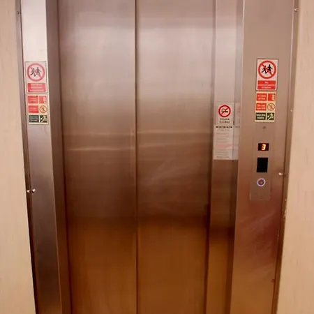 Istanbul Holiday Hotel Стамбул