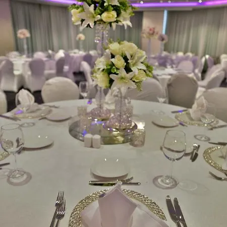 Hotel Park By Radisson Ataturk Airport 5*