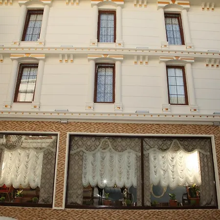 سفير اسطنبول