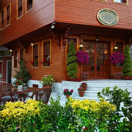 Valide Sultan Konagi Istanbul
