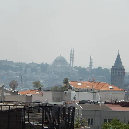 Apartment Sunflower Istanbul