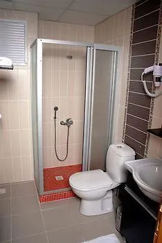 Aparthotel Airport