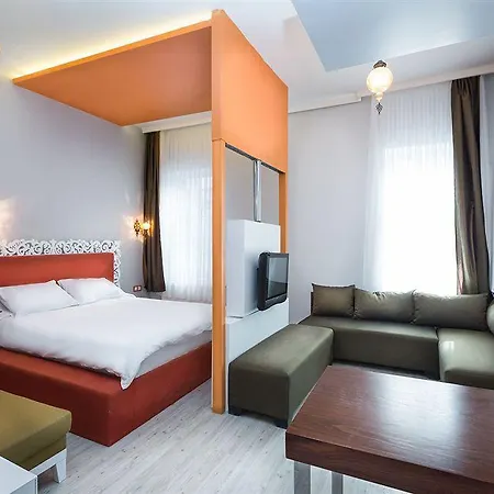 Hotel Taksim 3*