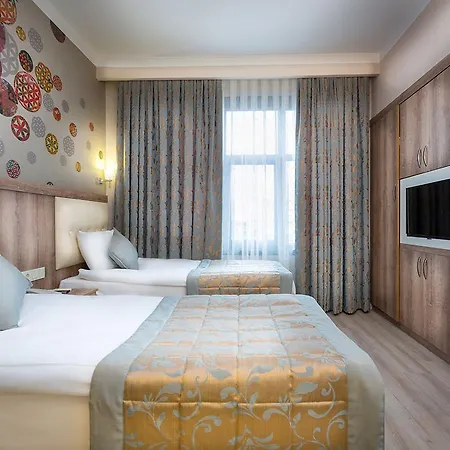 Fatih Corner Hotel 3*