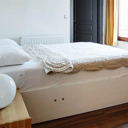 Ala Aparthotel 3*