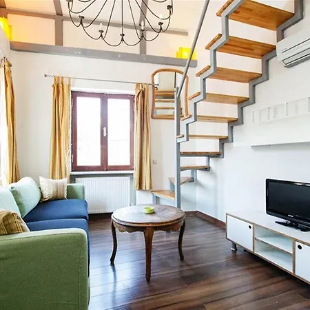 Ala Aparthotel 3*