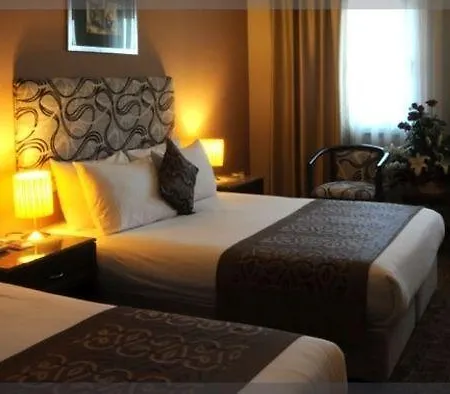Adela Hotel
