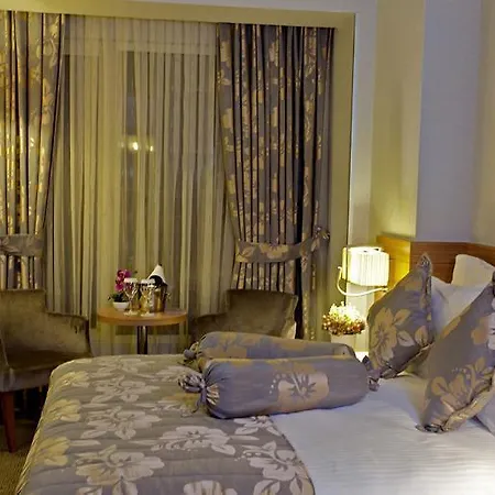 Momento - Special Category Hotel 4*