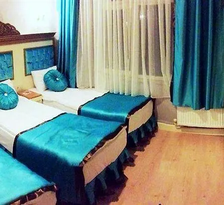 Hurriyet 2* Istanbul
