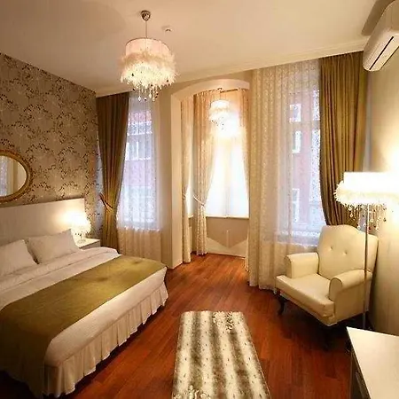 Hotel Arach Harbiye 4*