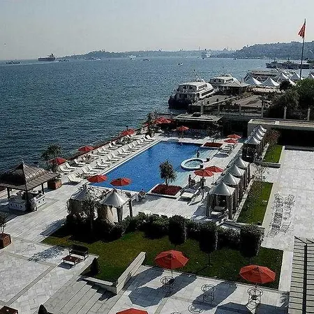 Four Seasons At The Bosphorus 5*