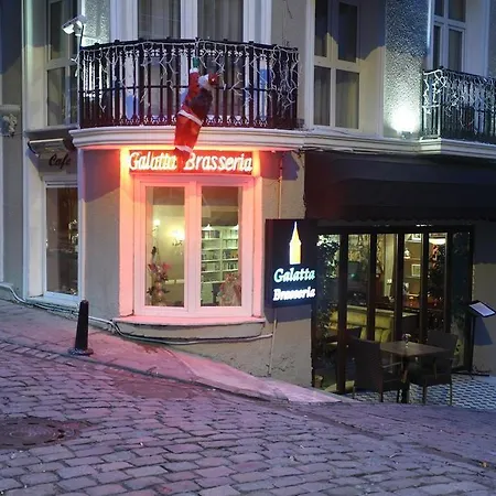 Galata Hostel *