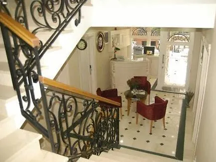 Novano Hotel 3*