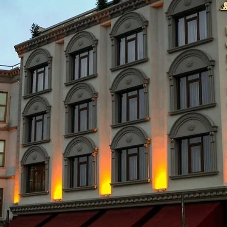 Aly Port Hotel