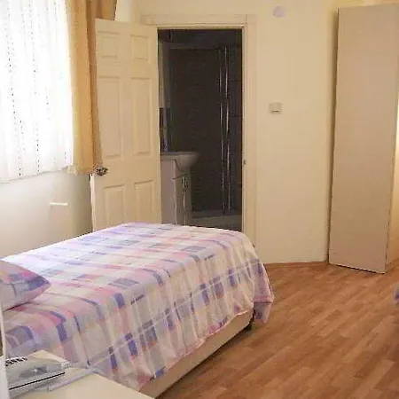 Gumus Palace Gungoren Istanbul