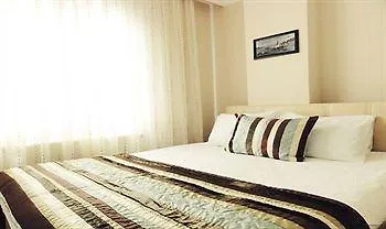 Akin Aparthotel