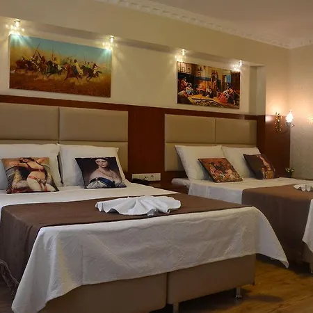 Blue Taksim 3*