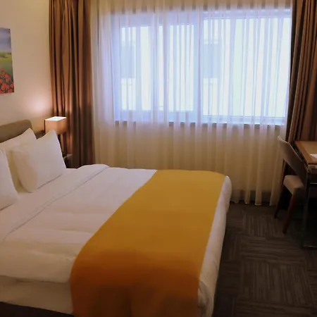 Bostanci Atasehir ホテル