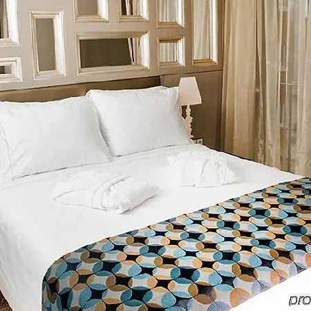 La Hotel 4*