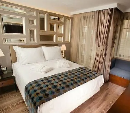 La Hotel 4*