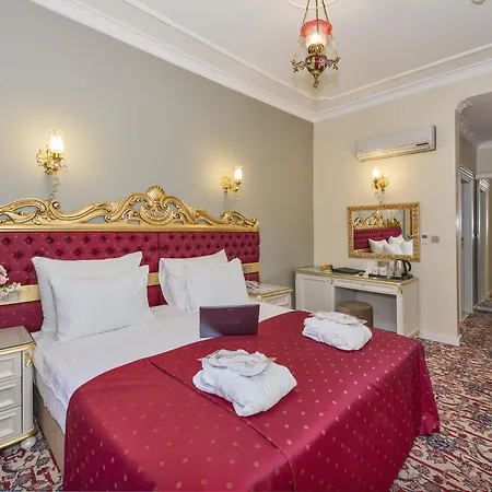 By Murat Crown Taksim Hotel 3*