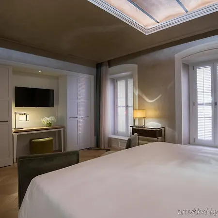 Отель 10 Karakoy
