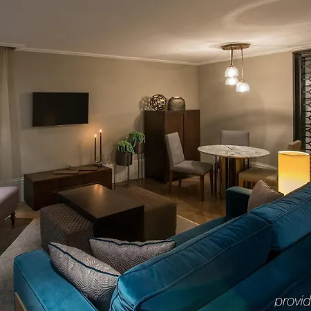 10 Karakoy 5*