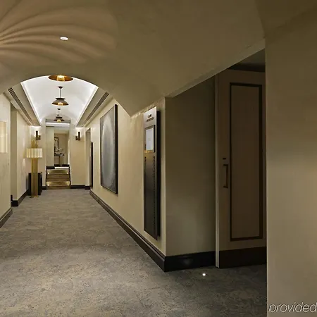 10 Karakoy Hotel Stambuł