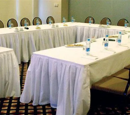 Hotel City Hotel 3*