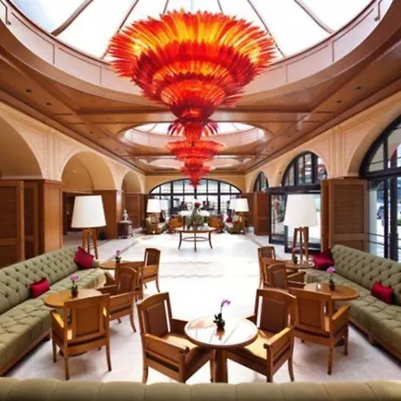 Hotel Divan