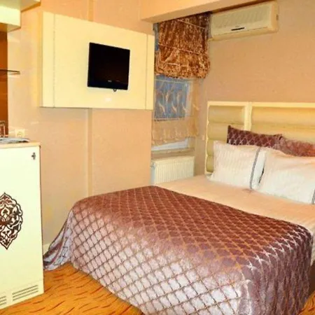 Hotel Royce 3*