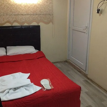 Hotel La Maison Bleue