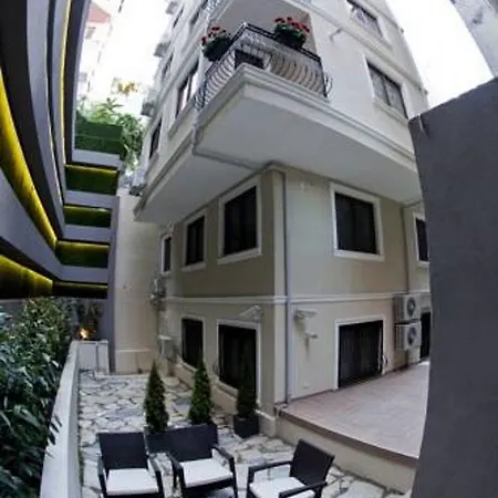 Apartahotel Collage Cihangir