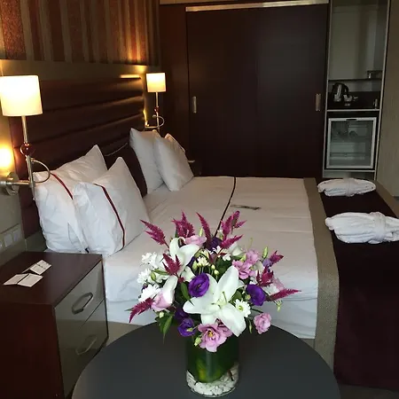 Hotel Taksim Gonen