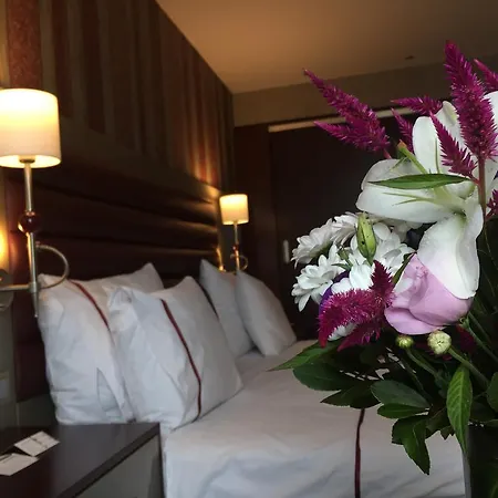 Hotel Taksim Gonen 4*