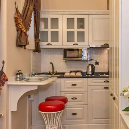 Iq Taksim Apartment