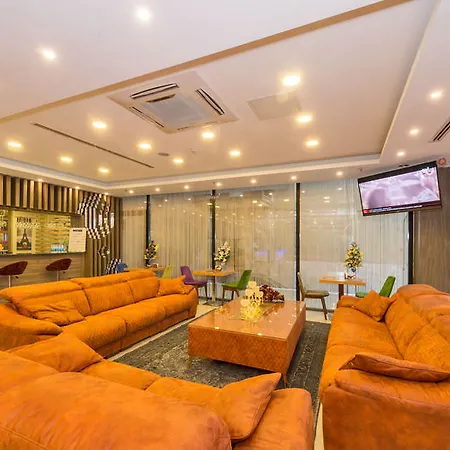 Grand Palace 3*
