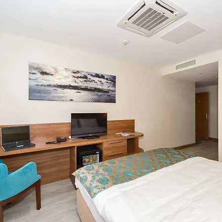 Grand Palace 3* Istanbulská provincie