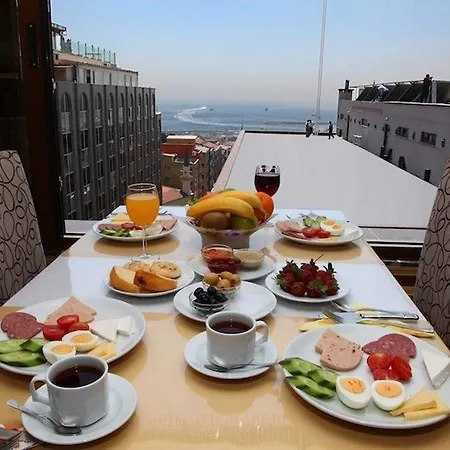 Grand Rosa Hotel 2*