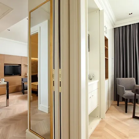 Ramada By Wyndham Taksim 4* Istanbul