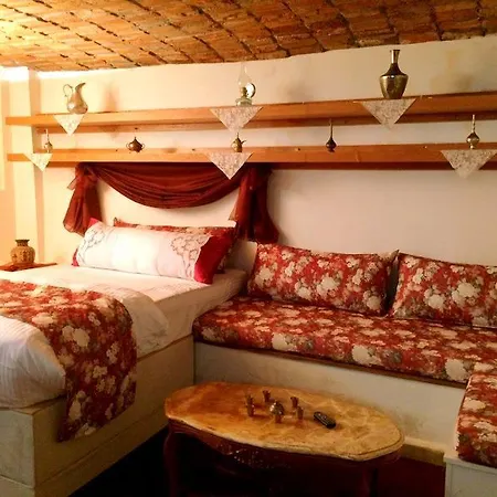 Apartment Mi̇esha Ottoman Palace *