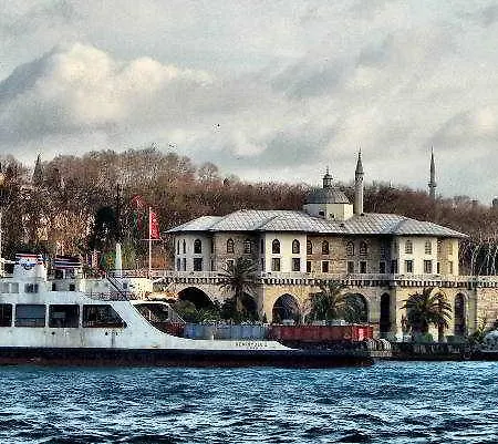 Emporium Отель 4*