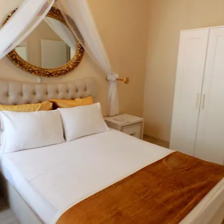 Mi̇esha Ottoman Palace Apartment