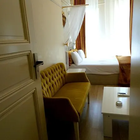 Apartment Mi̇esha Ottoman Palace *