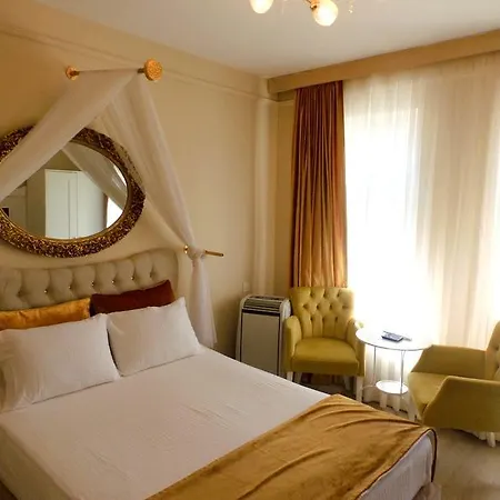 Mi̇esha Ottoman Palace